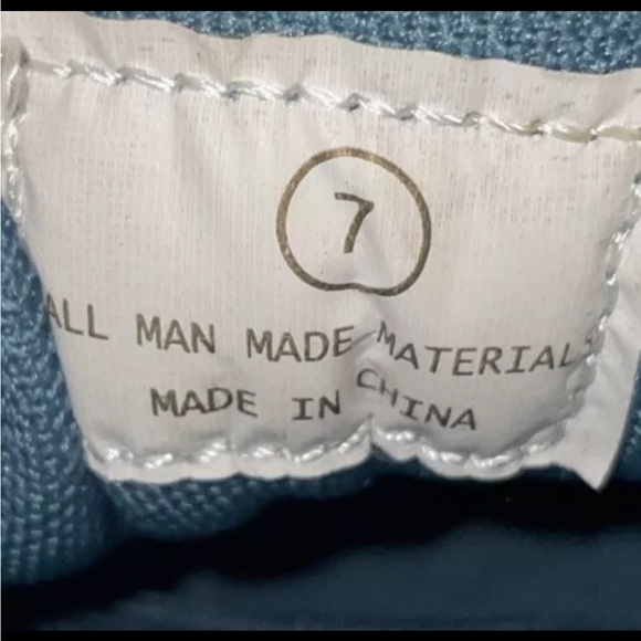 Misbehave✨Skate Sneaker Shoe Women's Size 7 Beige Tan Platform Velour Gum Sole - Picture 3 of 4